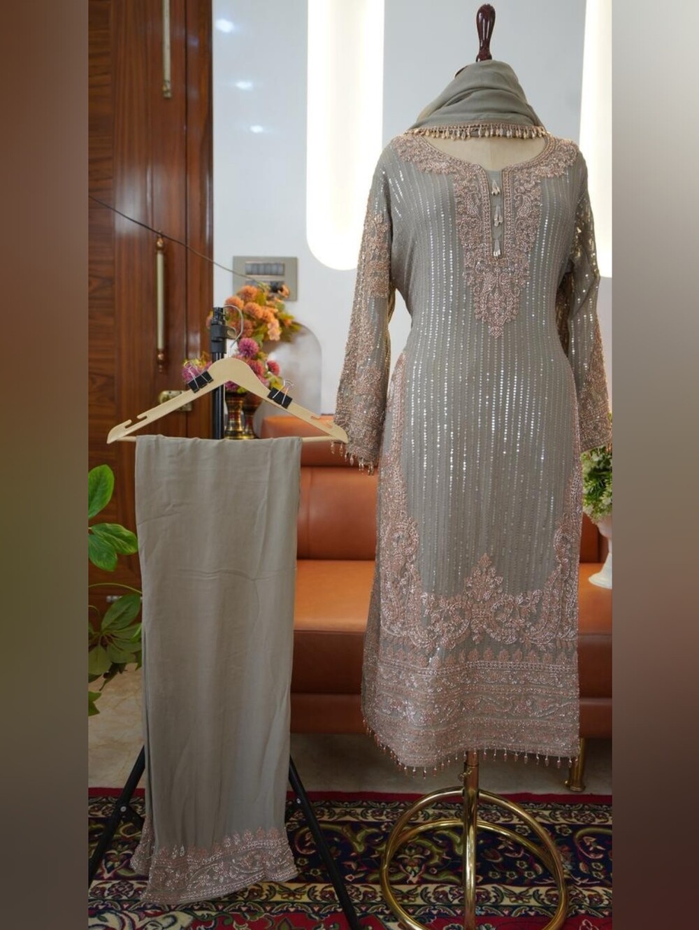 Embroidered Grey Ladies' Formal Dress with Scarf Size 42